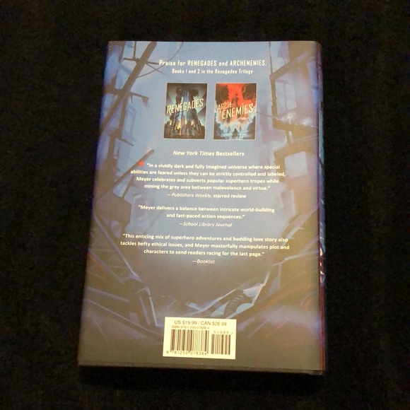Supernova by Marissa Meyer Hardcover Good condition - Picture 2 of 12